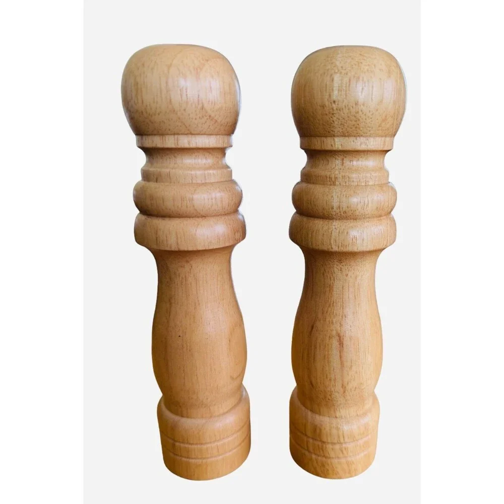 Amstel Light Wooden Salt & Pepper Shakers 8
